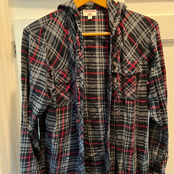 True Religion shirt barely worn - Picture 2 of 3